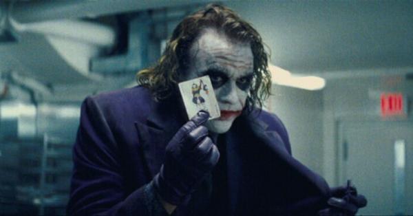 Tidak sedikit yang menganggap Heath Ledger sebagai pemeran Joker terbaik di film "The Dark Knight" (Foto: warnerbros.com)