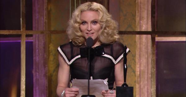 Madonna Louise Ciccone yang didapuk masuk Rock & Roll Hall of Fame pada 2008 (rockhall.com)