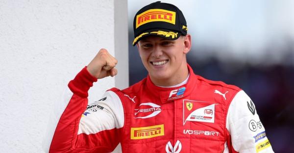 Mick Schumacher, anak kedua Michael Schumacher yang mengikuti jejak ayahnya di balap mobil (Foto: formula1.com)