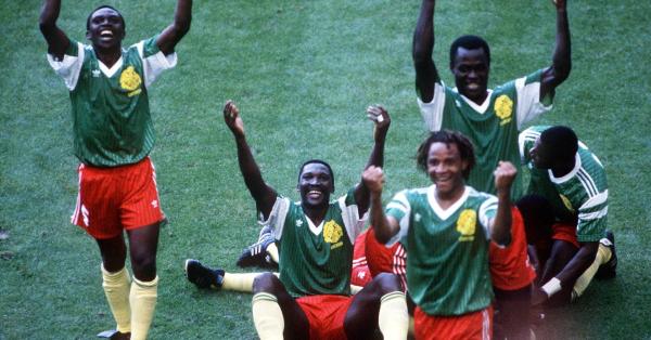 Selebrasi Timnas Kamerun usai memecundangi Argentina (fifa.com)