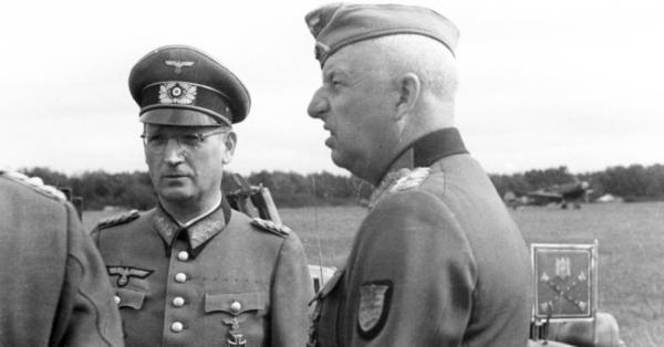 Terakhir kali Manstein memimpin pasukan di Dnieper pada September 1944 (Bundesarchiv)