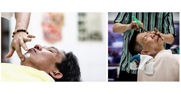 Para pelanggan yang kerap tertidur saat di cukur di Ko Tang. (Fernando Randy/Historia).