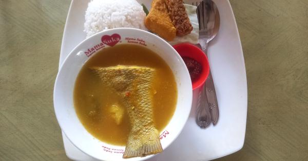 Hidangan gangan atau sup ikan khas Belitung (Randy Wirayudha/Historia)