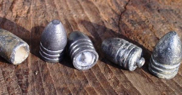 Peluru minie. (Mike Cumpston/Wikimedia Commons).