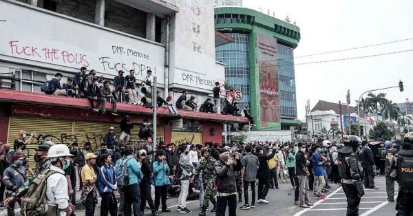 Demonstrasi menolak Omnibus Law di Jakarta tahun 2020. (Fernando Randy/Historia.id).