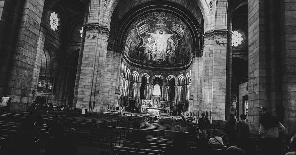 Lukisan Yesus Kristus di atap Gereja Sacrè-Coeur Paris. (Fernando Randy/Historia).