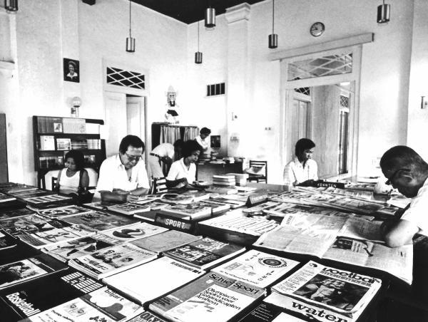 (Foto Erasmus Huis pertama | Koleksi Erasmus Huis)