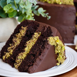 Dubai Chocolate Cake