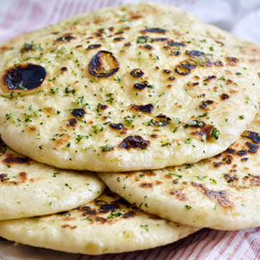 The Best Garlic Naans