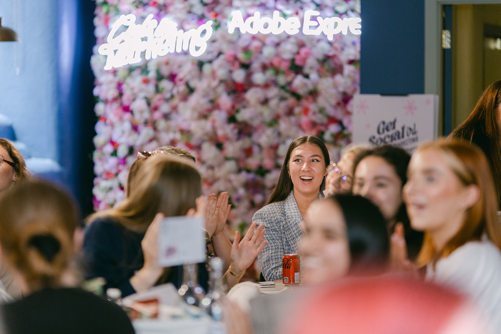 Take a look inside a Girls in Marketing meet up...