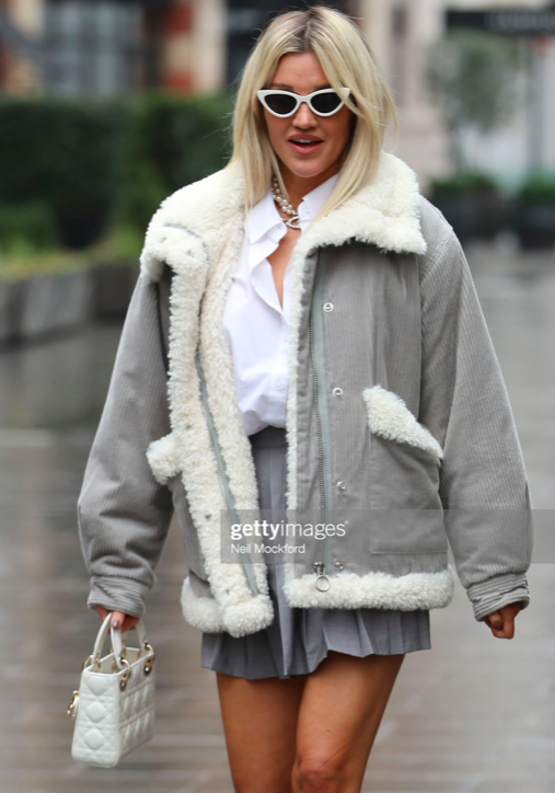 ASHLEY ROBERTS