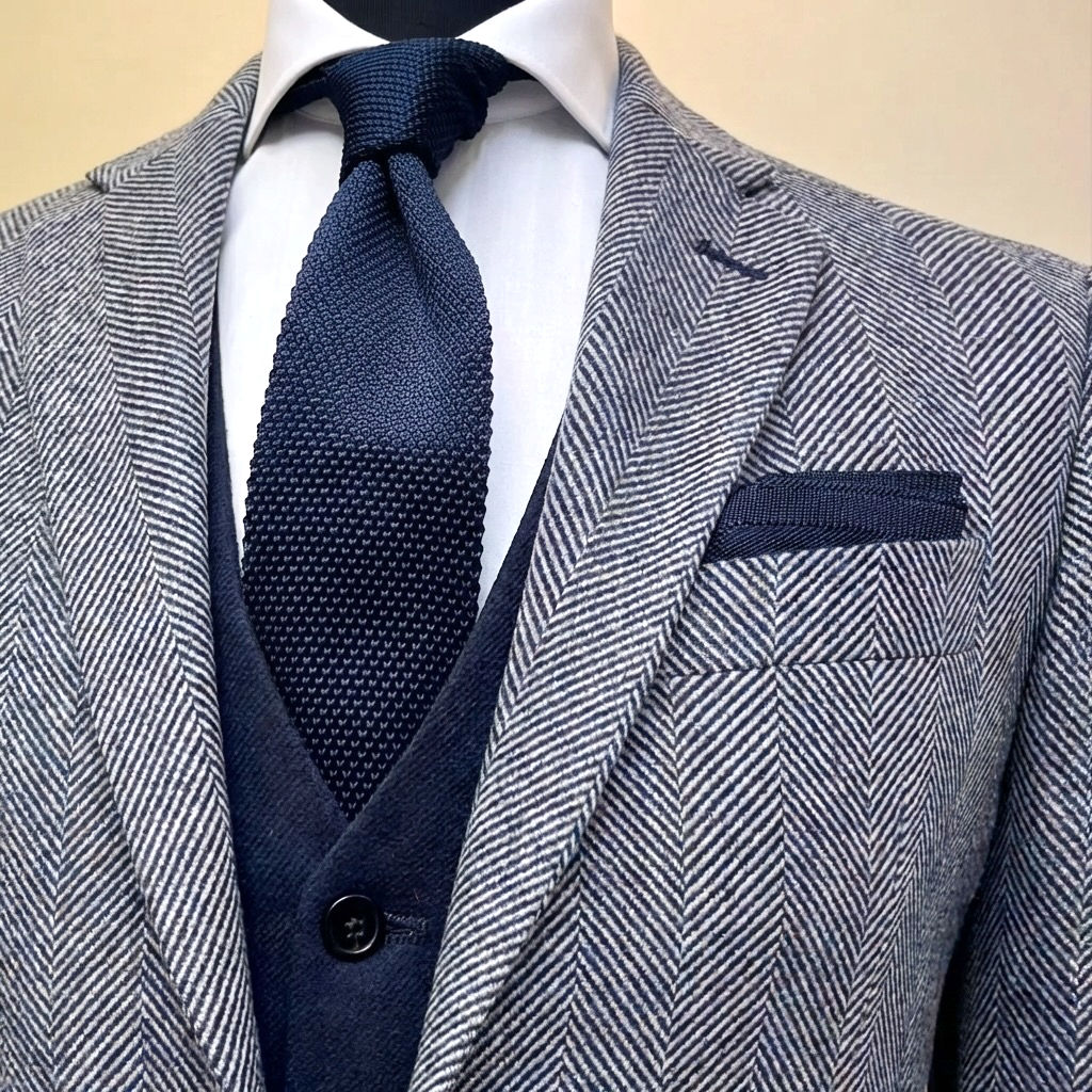 Blue Herringbone Blazer — Made in Italy