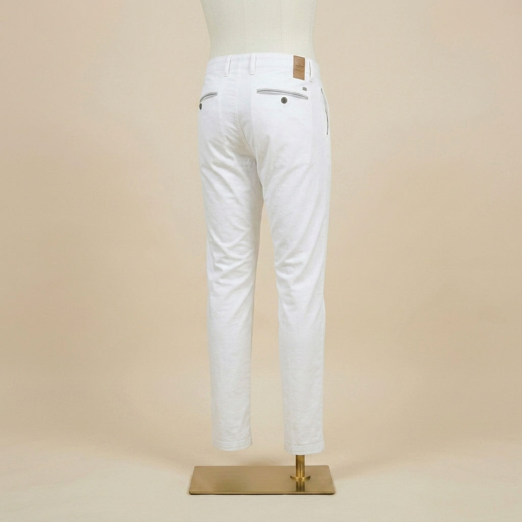 S&T700 Italian Cotton Chinos – Bianco Riviera