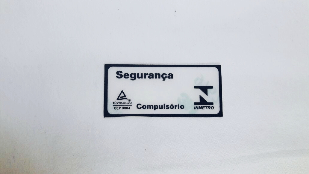 Etiqueta indelével