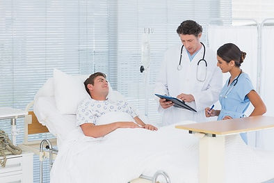 On the morning of the operation day, have breakfast and come to the hospital with a relative. On the day of surgery, hospitalization, surgery and post-operative follow-up will take approximately 10-12 hours. For this reason, it would be appropriate for you and your relatives to adjust their schedules accordingly. Take with you any important medications you have used before. Bring previous tests with you when you come to the hospital. After the necessary registration procedures, your arm will be evaluated for the last time by your vascular surgeon and the operation area will be marked.