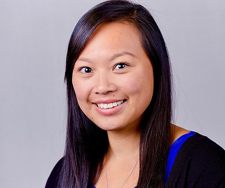 Rachelle headshot_edited.jpg