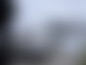 France: Vrais passeports français, faux porteurs, une filière d'immigration clandestine démantelée.