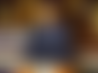 Le 7 mai 1996, Sa Majesté Hassan II, Roi du Maroc applaudi dans l'Hémicycle .