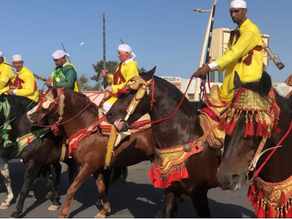 Boujdour: La 3ème édition du plus grand rendez-vous des Chorfas Ouled Bou Sbaa... (Fantasia - Tbourida🏇)... Une histoire qui se transmet d'une génération à l'autre...