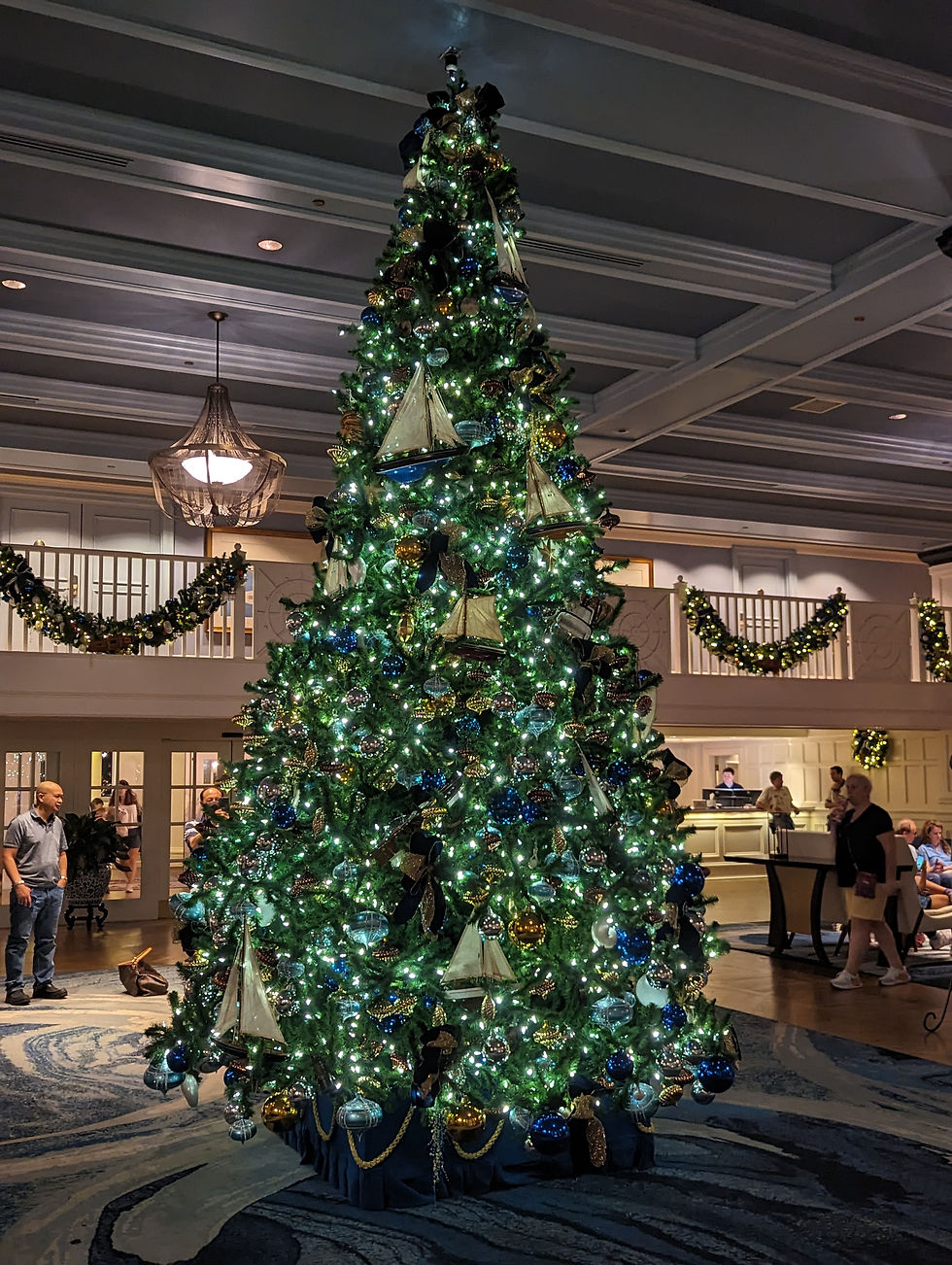 Christmas Tree at Yacht Club Resort