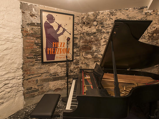 Mezzrow__Piano.jpg