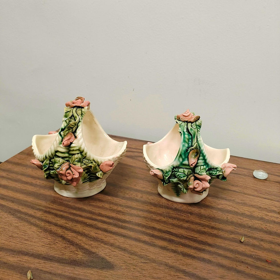 Thumbnail: Rose miniature Flower Baskets (set of 2)