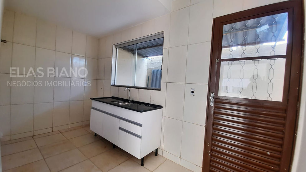 Miniatura: Apartamento térreo com quintal, Res. Fiugar 6, Valparaíso-GO Até 100% Financiado