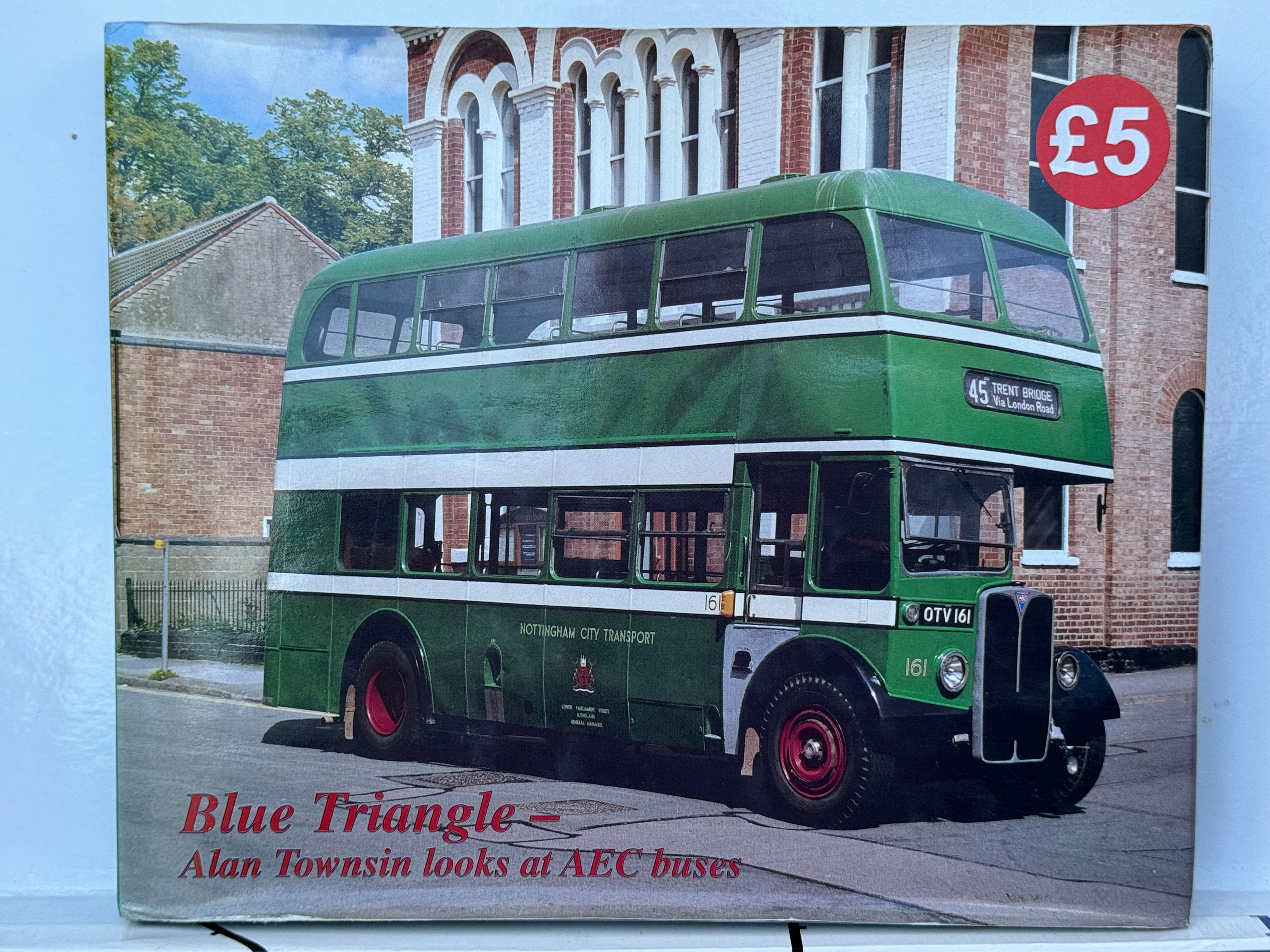 Pre-Owned transport bus book - Blue Triangle