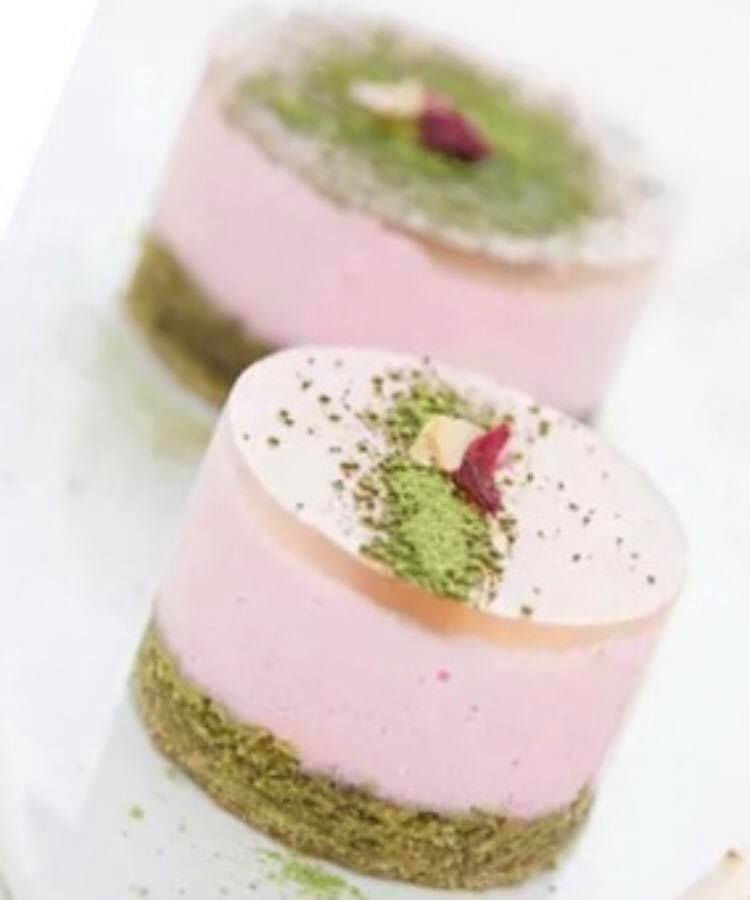 Gâteau Rose Mousse 8件