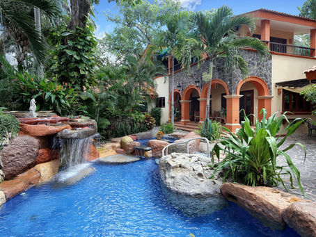 La Villa Bella Mexican Beachfront villa picture.