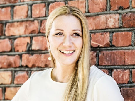 Vibeke Holtskog er intervjuet om hersketeknikker på ledernytt.no