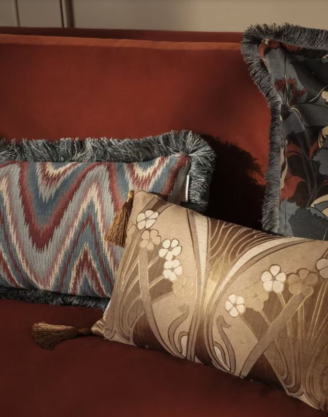 LIBERTY: BOMBAZINE VELVET FRINGED CUSHION