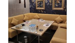 강남 도파민 가라오케 건물 간판2