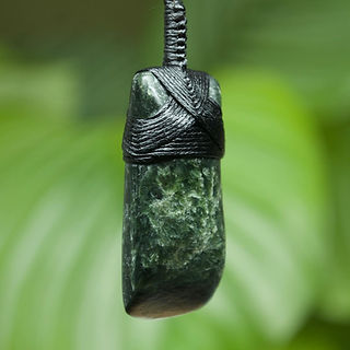west coast gallery piha auckland art exhibition artist oronegro jewellery studio