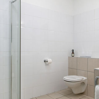 ocean beach motor lodge wainui gisborne luxury hotel motel suites accommodation spacious holiday corporate business family weddings surf relax restaurant