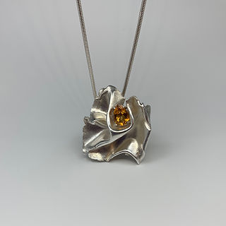 west coast gallery piha auckland art exhibition artist catherine wells jeweller jewellery