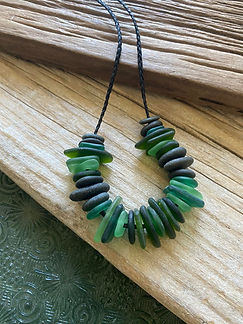 west coast gallery piha auckland art exhibition artist judy newton jeweller jewellery glass ceramic