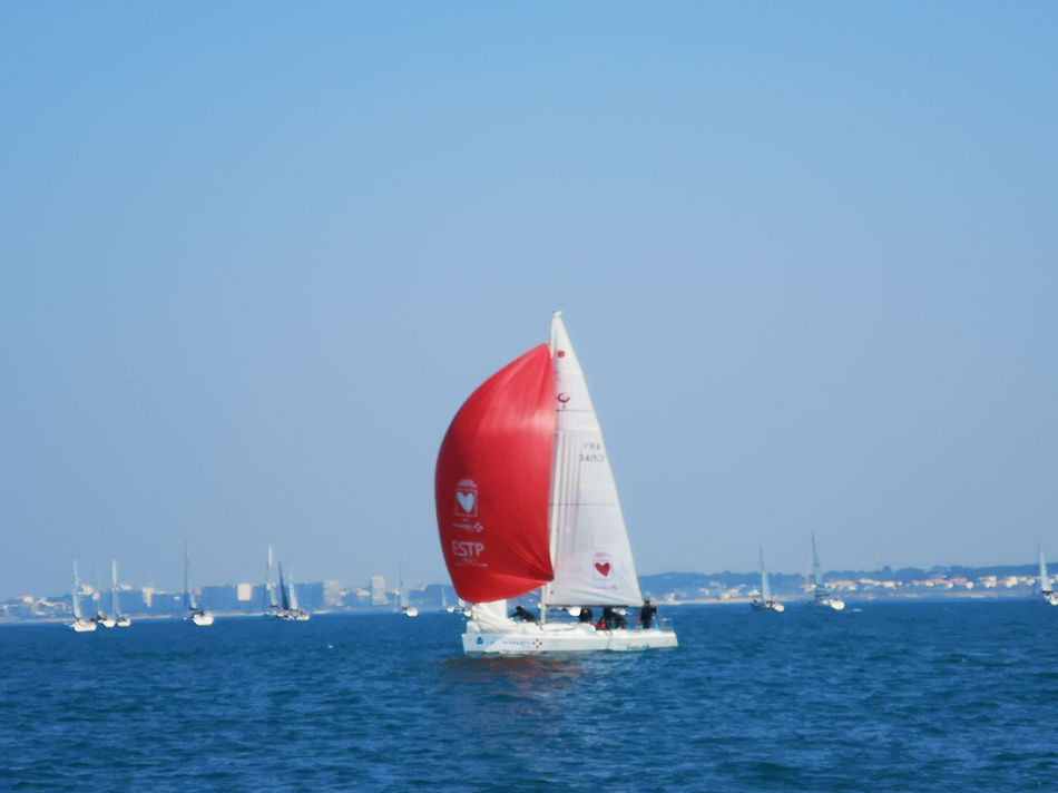 Le Défi Voile ESTP à la Course Croisière EDHEC