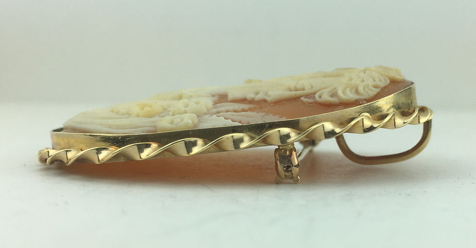 Thumbnail: 14K Yellow Gold, Large Cameo Brooch & Pendant