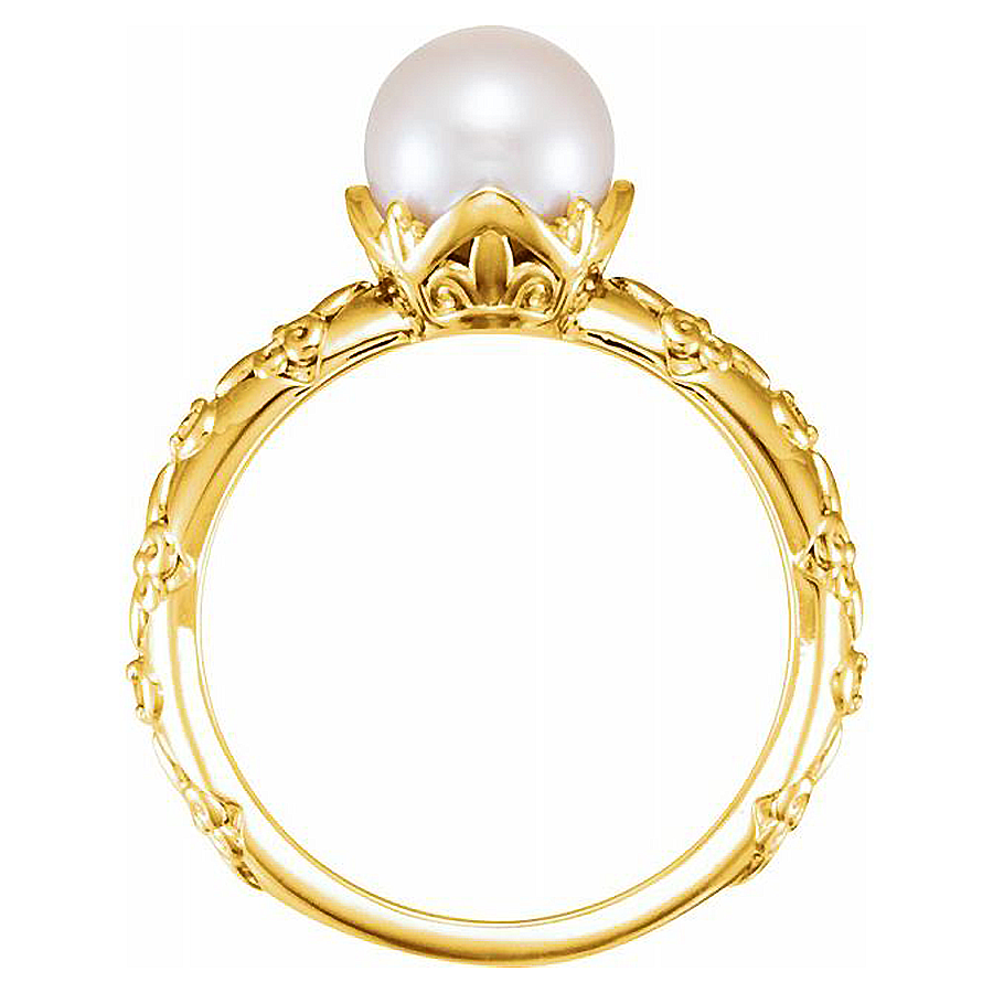 Thumbnail: Freshwater Cultured Pearl & Diamond Vintage-Inspired Ring