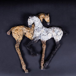 abstract horse sculptures by Siri Hollander