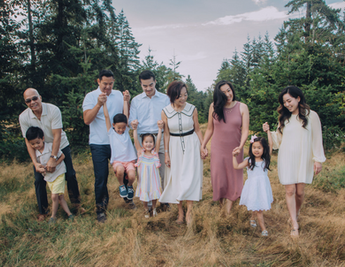 Outdoor family photography in Vancouver with relaxed, joyful posing and scenic backdrops.