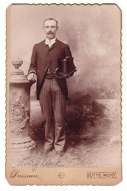 Victorian family photo