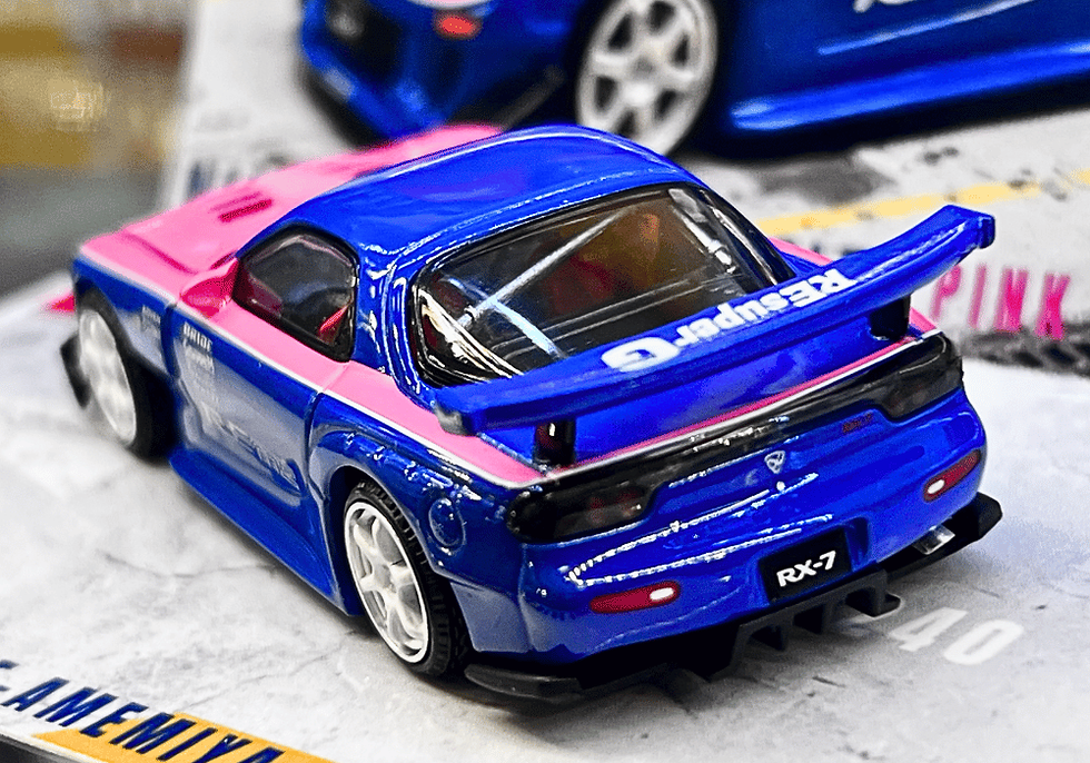 1/64スケール POP RACE「マツダ RX7 RE:雨宮」(ブルー/ピンク)ミニカー