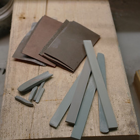 Silicon carbide sanding sticks for jade