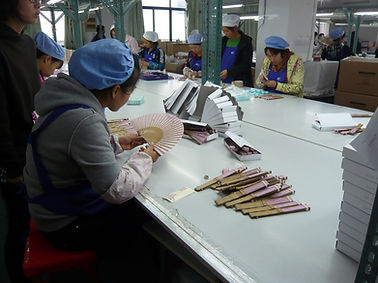 扇子の生産現場