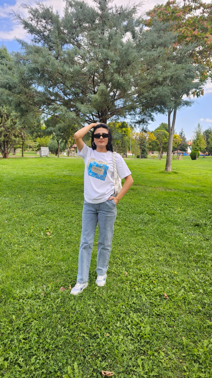 Küçük resim: Kadın Kar Yıkama Yüksek Bel Lastikli Yandan Cepli Kot Pantolon