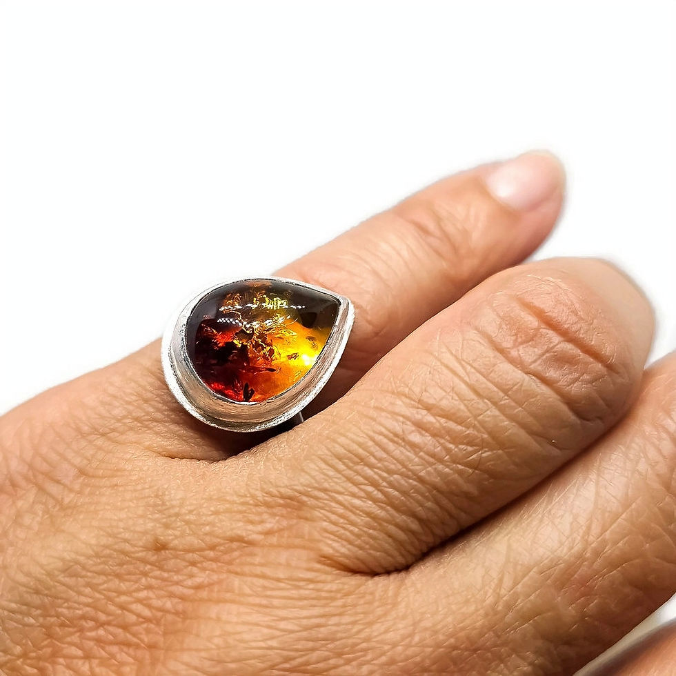 Thumbnail: Sterling Silver Ombre Baltic Cognac Amber Ring