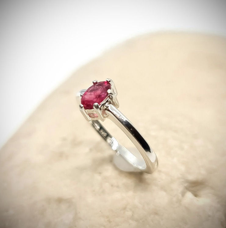 Thumbnail: Sterling Silver  Rubellite Solitaire Ring