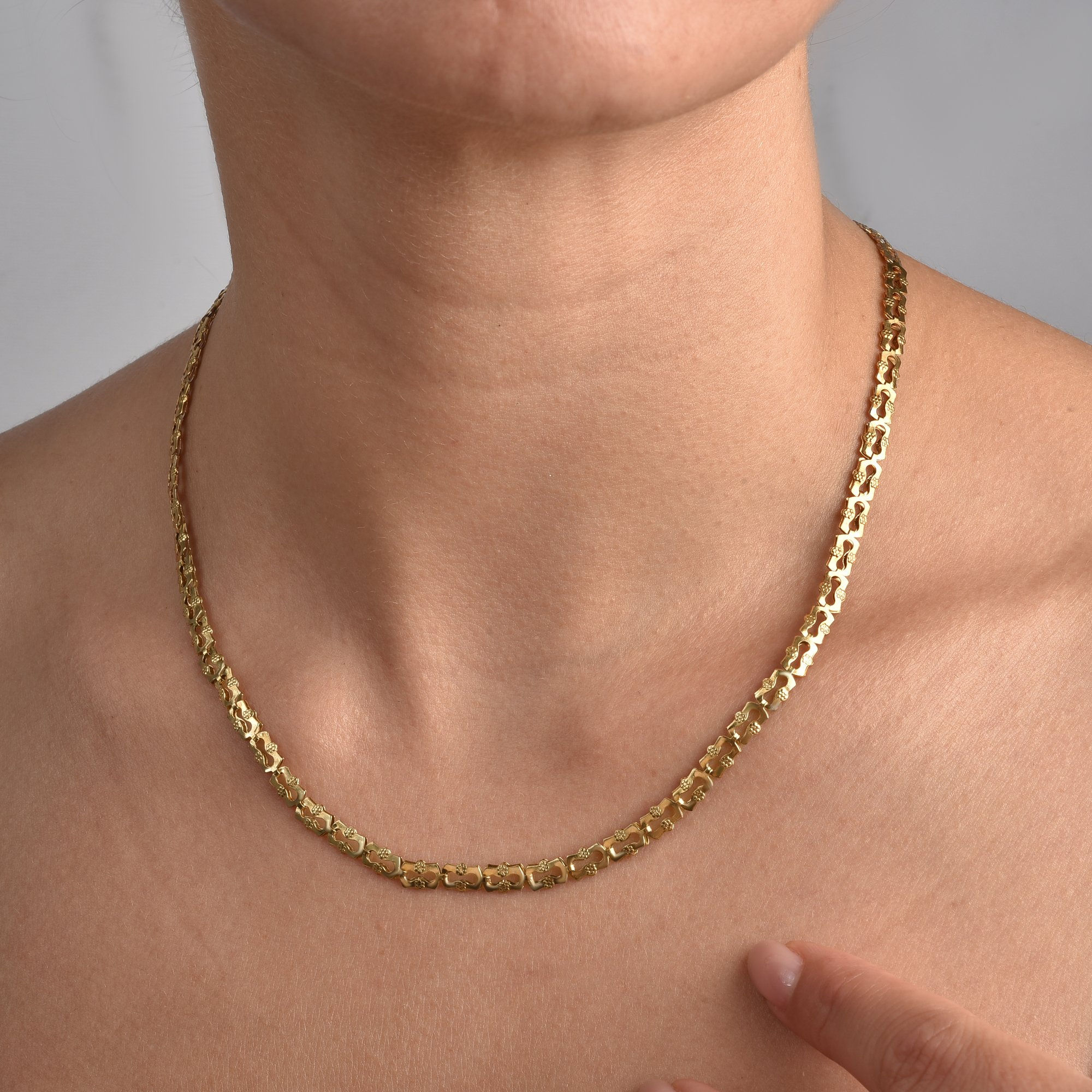14 Carat Gold Plated Italian Flashy and Light Chain Silver Necklace - NP00101